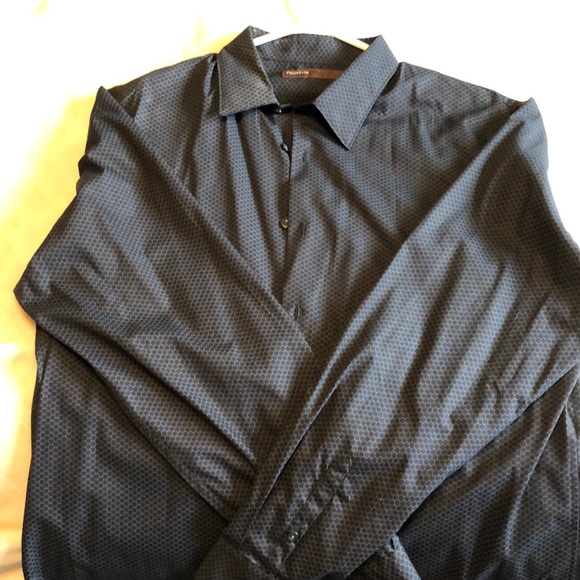 Perry Ellis Button Down - Picture 1 of 3